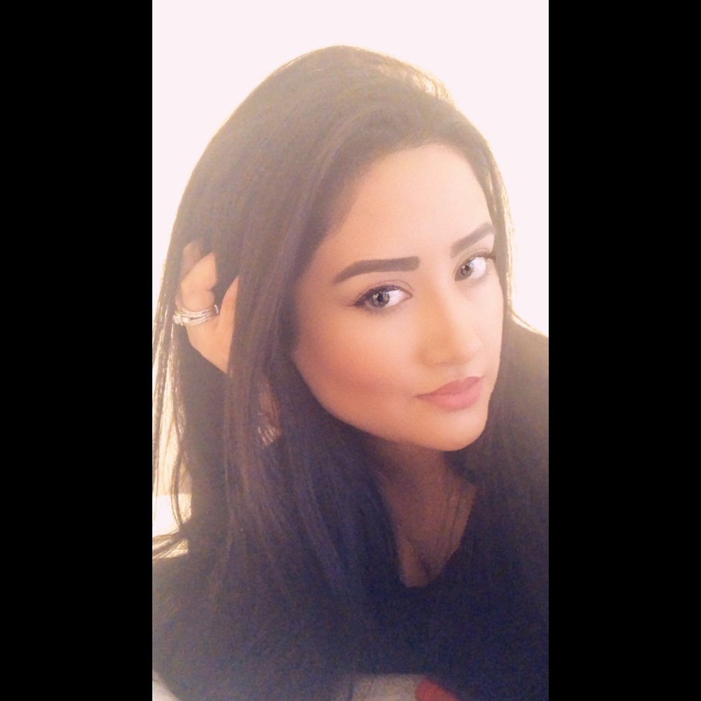 Meet your Posher, Andrea